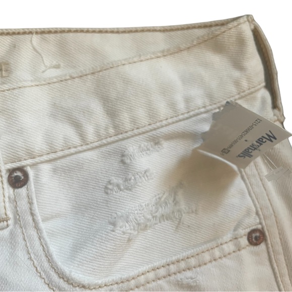 NWT American Eagle Outfitter Boyfriend White Denim Jean Shorts Size 12 - Picture 4 of 8